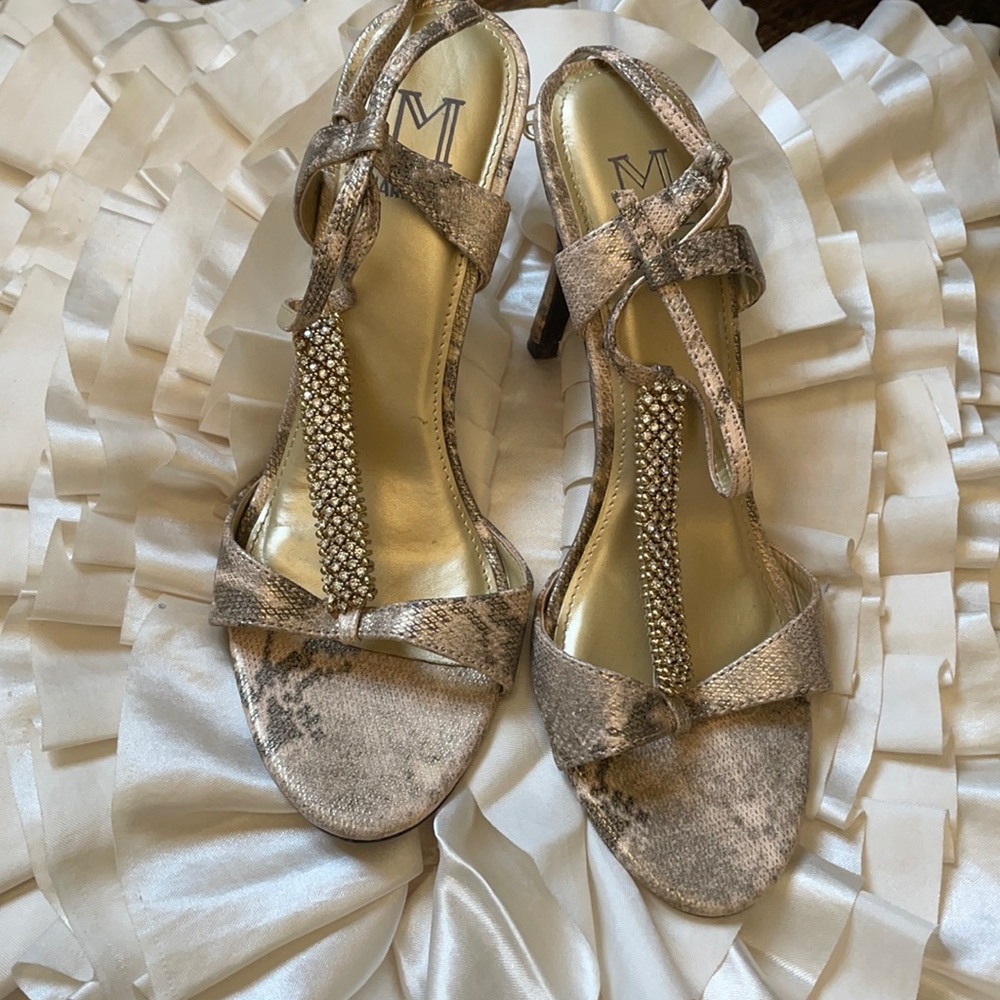 Neutral Sandals - image 1